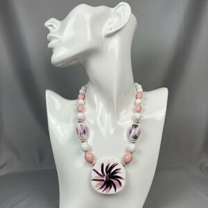 Vintage Pink and White Beaded‎ Necklace Beachy Elegant Beautiful Statement Piece